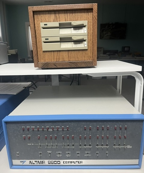 MITS Altair 8800 with dual floppy drives
